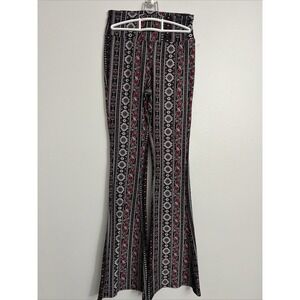 No boundaries Flare Boho leg pants size S (3-5)